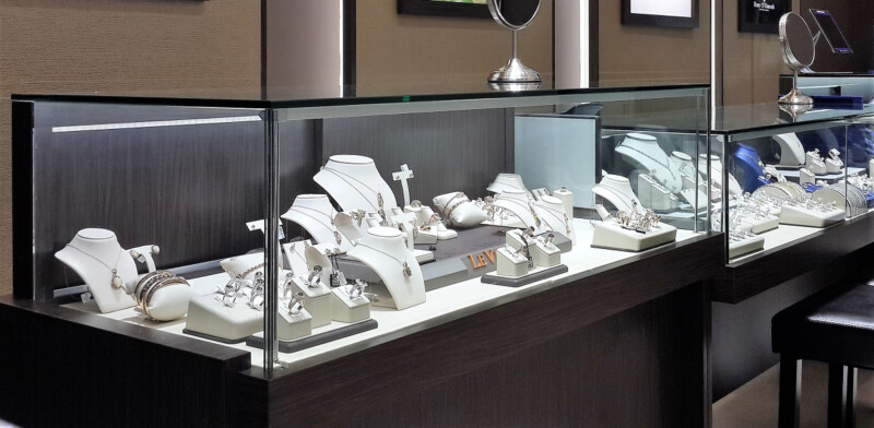 Jewellery Showcase Display Manufacturer